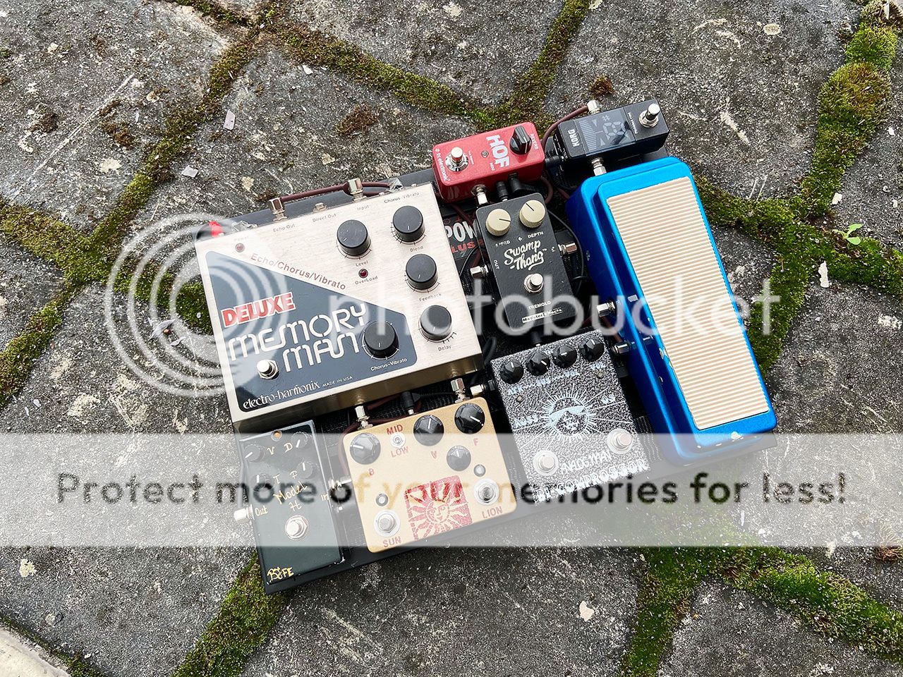 Show us your Pedaltrain Classic Jr setup! The Gear Page